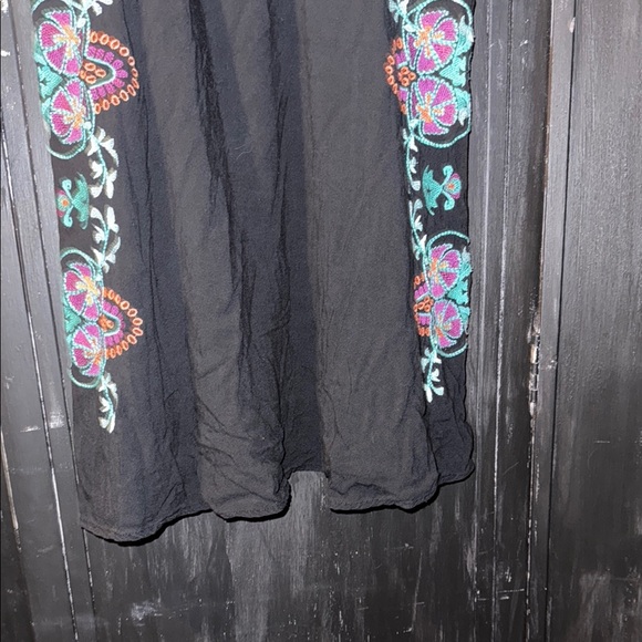 Entro Black Floral Embroidered Mini Slip Dress - Picture 6 of 13